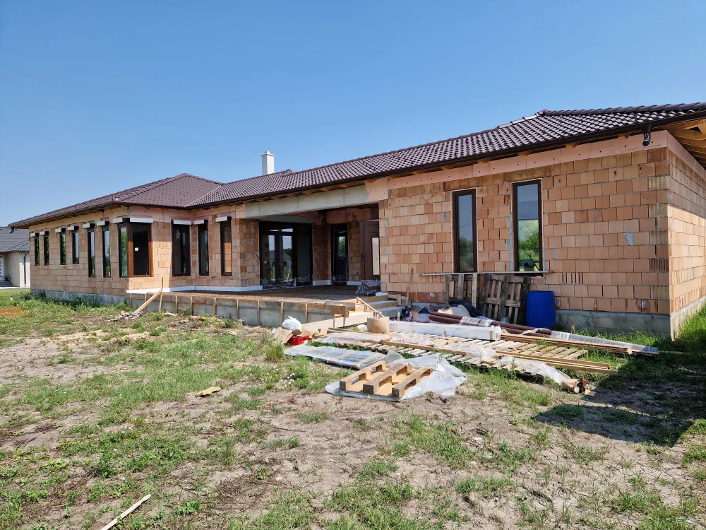 NEO76 Profil/AUTOMATA REDÖNYÖK